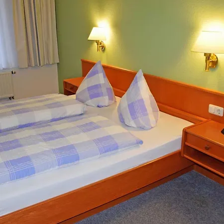 Ferienwohnungen Im Appartementhaus Sellin  Buitenkant foto